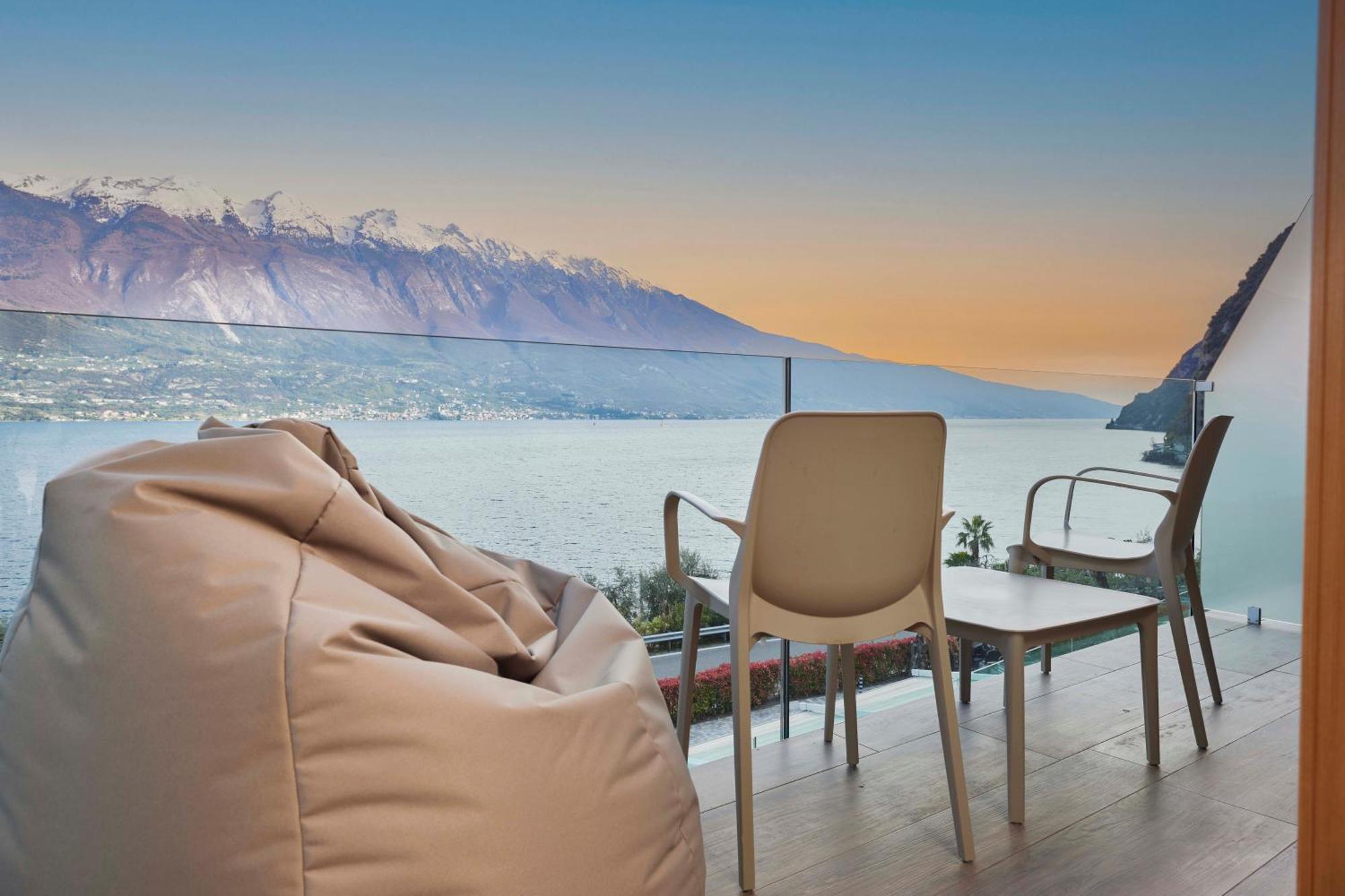 Hotel Atilius - Adults Only Limone sul Garda Habitación foto