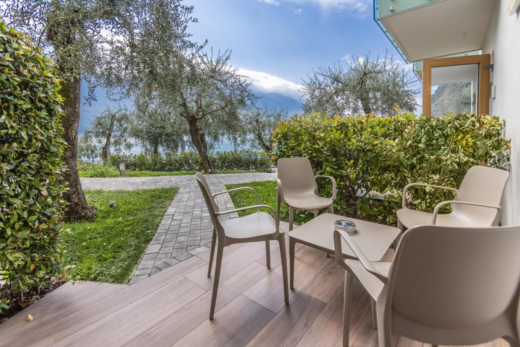 Hotel Atilius - Adults Only Limone sul Garda Habitación foto
